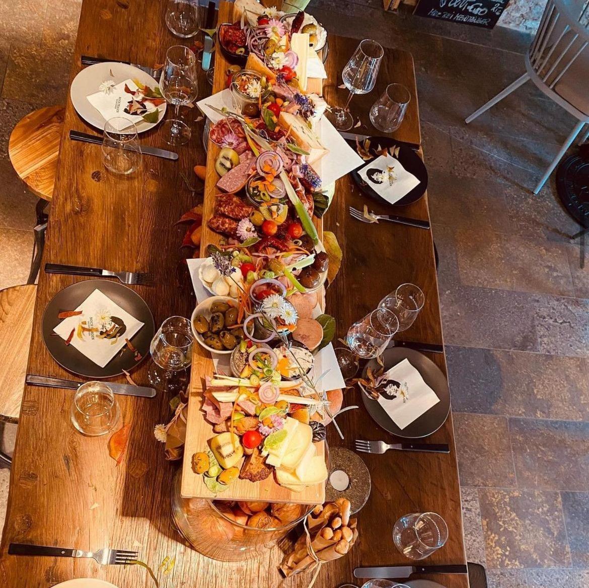 Hotel / Weingut Meintzinger 프리켄하우젠 암 마인 외부 사진